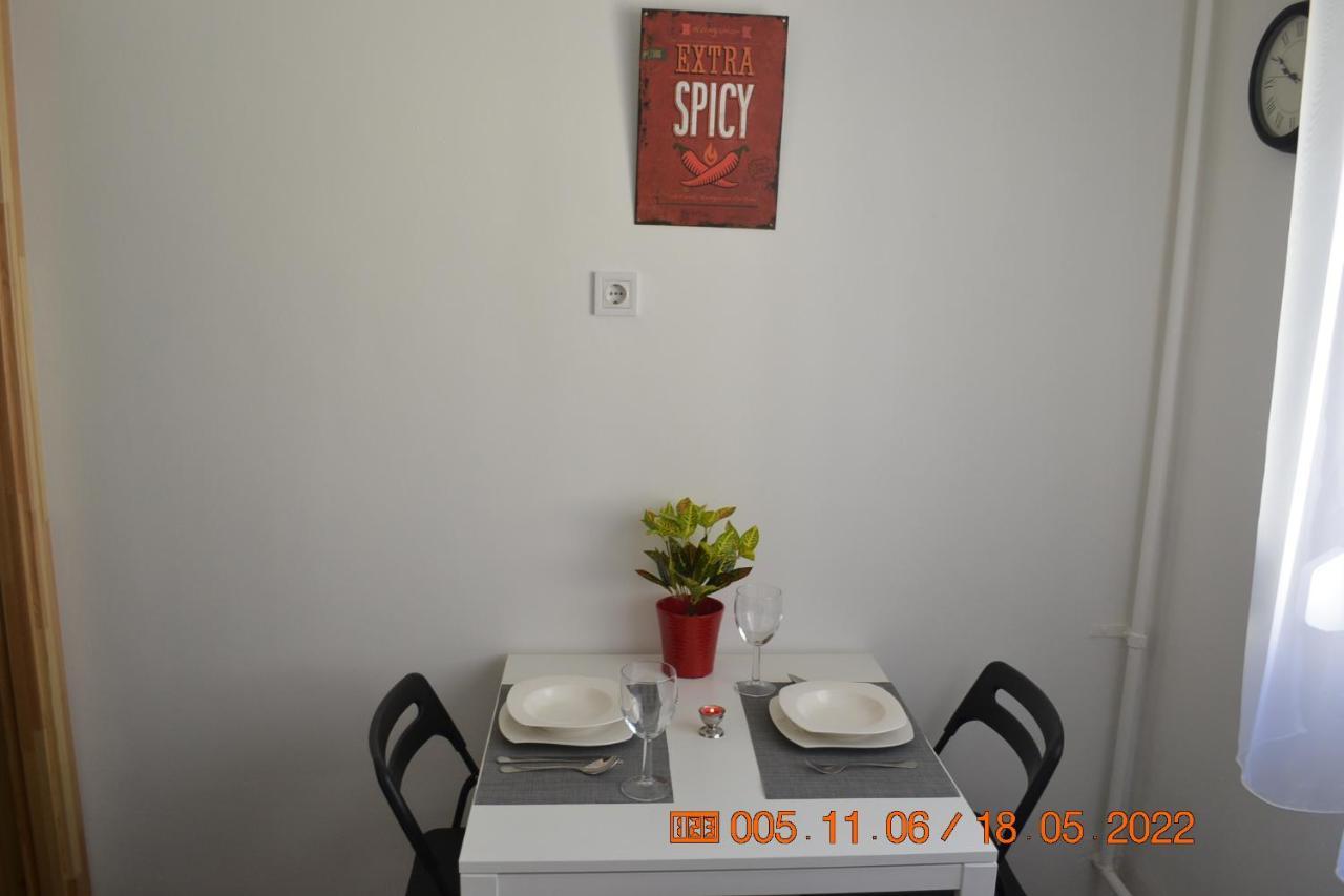 Sziget Apartman エゲル エクステリア 写真